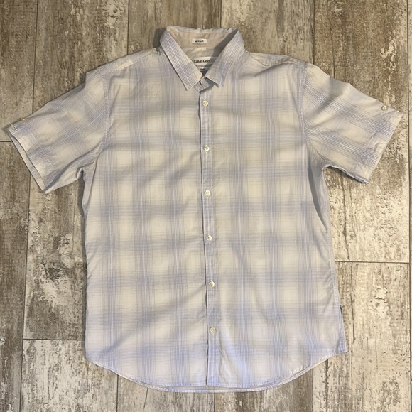 Calvin Klein slim fit casual button down shirt - Picture 1 of 9